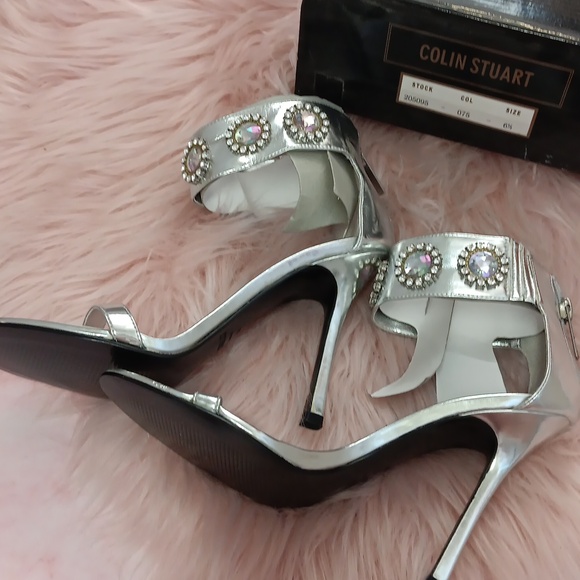 Brand New COLIN STUART ANKLE WRAP RHINESTONE STUDDED HEELS- 6.5 - Picture 3 of 8